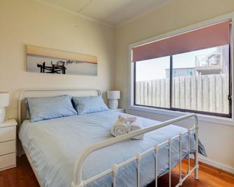 Waves Luxury Suites - Port Campbell - Schlafzimmer