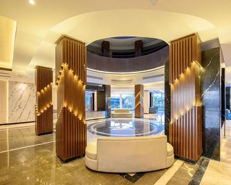 Golden Beach Resort - הורגדה - לובי