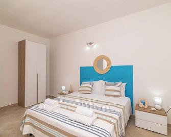 Appartamento Rosmarino In The City Center - Happy Rentals - Santa Teresa Gallura - Quarto