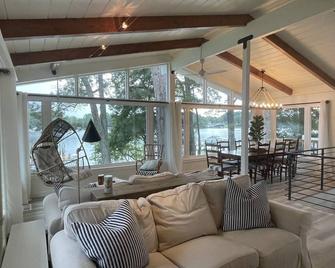 Welcome to the Boathouse on Mill Creek! - Lusby
