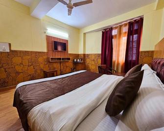 Hotel The Nest - Kullu - Habitación