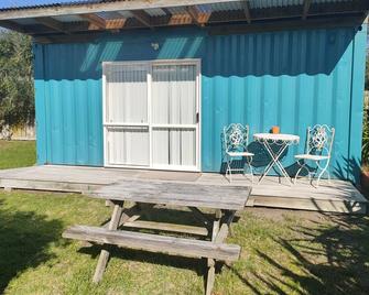 Unique Shipping Container Stay at the Beach - Foxton Beach - Patio