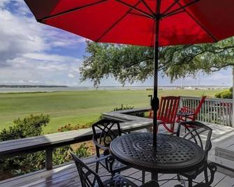 37 Lighthouse Lane at The Sea Pines Resort - Hilton Head Island - Βεράντα