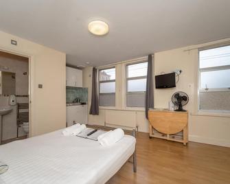 Flexistay Aparthotel Tooting - London - Bedroom
