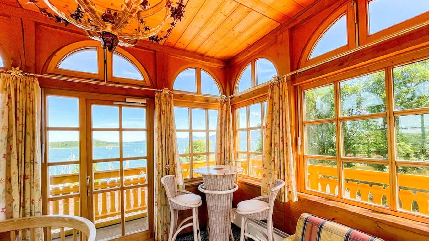 Yachthotel Chiemsee Gmbh