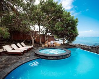 Hotel Villa Escalesia Galapagos - Puerto Ayora - Pool