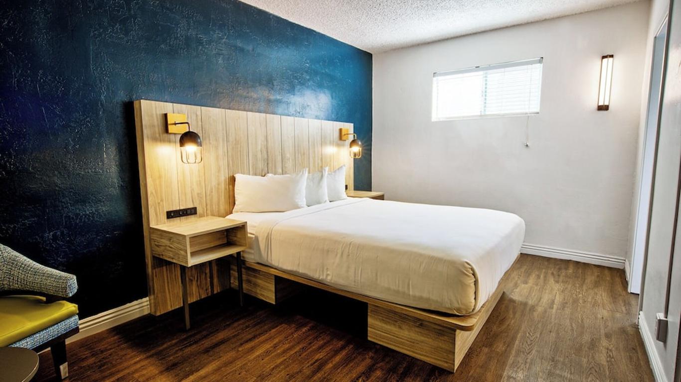 Downtowner Boutique Hotel