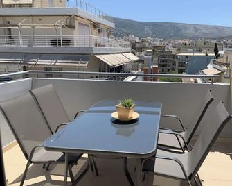 MV Penthouse - Athènes - Balcon