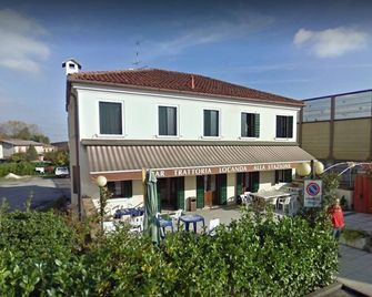 Locanda alla stazione - Mira - Gebouw