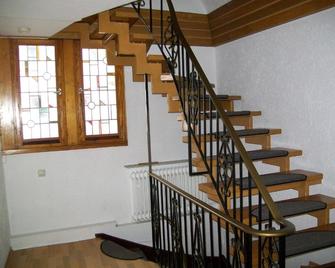Wichtelhaus - Treis-Karden - Escadas
