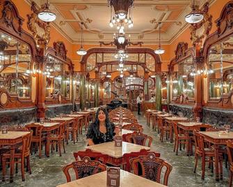 Fantasy Hostel Porto - Porto - Nhà hàng