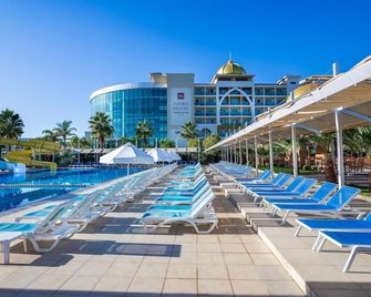 Xafira Deluxe Resort & Spa - Avsallar - Bể bơi