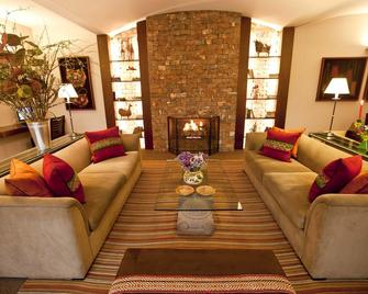 Lp Los Portales Hotel Cusco - Cusco - Living room