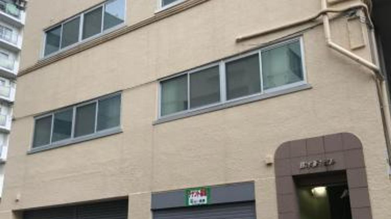 Glocal Hostel Yokosuka