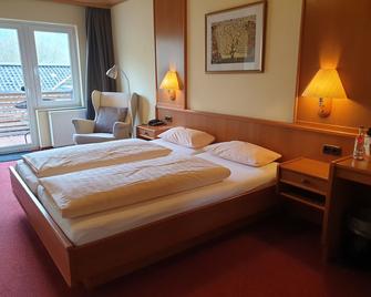 Hotel Ewerts - Nuerburg - Bedroom