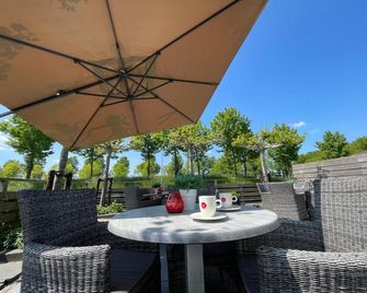 Hotel Middelburg - Middelbourg - Patio