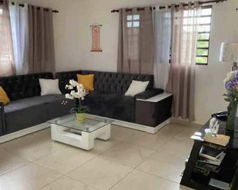 The Local Way La Vega - Concepción de La Vega - Living room