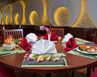 City Seasons Al Hamra Hotel - Abu Dabi - Restaurante