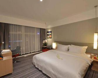 Atour Light Hotel Chengdu Chunxi Road Metro Station - تشنغدو - غرفة نوم