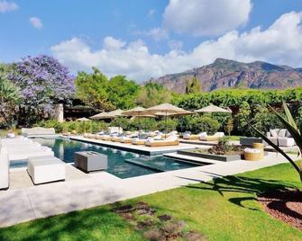 Amomoxtli - Tepoztlán - Pool