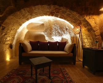Acropolis Cave Suite - เออร์กัป - ห้องนั่งเล่น
