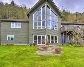 Idyllic Retreat ~ 20 Mi to Olympic National Park! - Port Angeles - Edificio