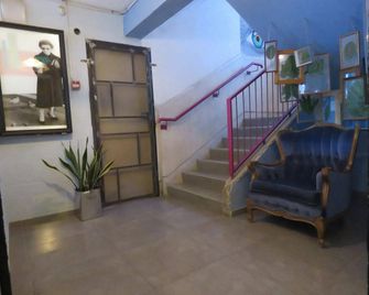 Rena's House - Tel Aviv - Stairs