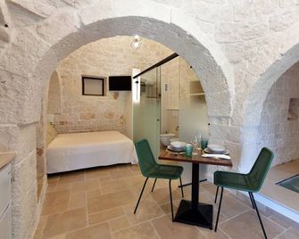 Lamarossa Trulli & Suites - Castellana Grotte
