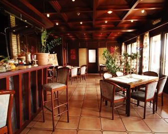 Hôtel Restaurant N 4 - Martelange - Ristorante