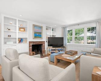 78 Bucks Creek Road Chatham - Saltaire - Chatham - Huiskamer
