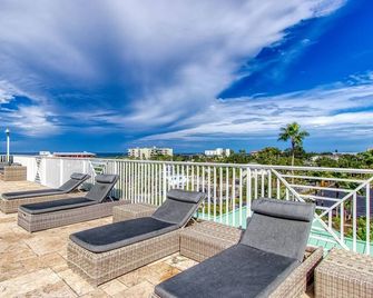 New Hotel Collection Harbourside - Indian Rocks Beach - Balkón