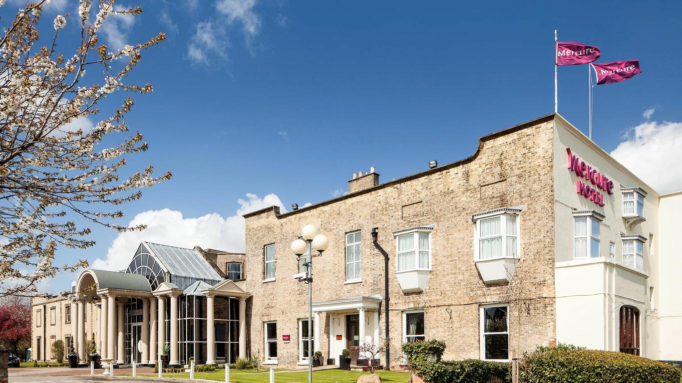 Mercure York Fairfield Manor Hotel