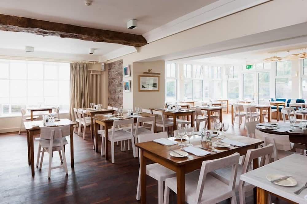 The Townhouse Strand