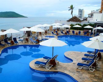 Royal Villas Resort - Mazatlán - Pool