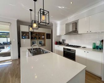 Be Wowed By Bayou - Busselton - Cuisine