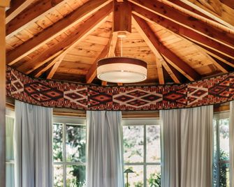 Las Balsas Relais & Chateaux - Villa La Angostura