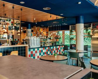 ibis Madrid Alcala de Henares La Garena - Alcalá de Henares - Bar