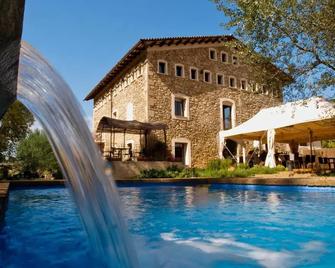 Molí Blanc Hotel - Igualada - Piscina