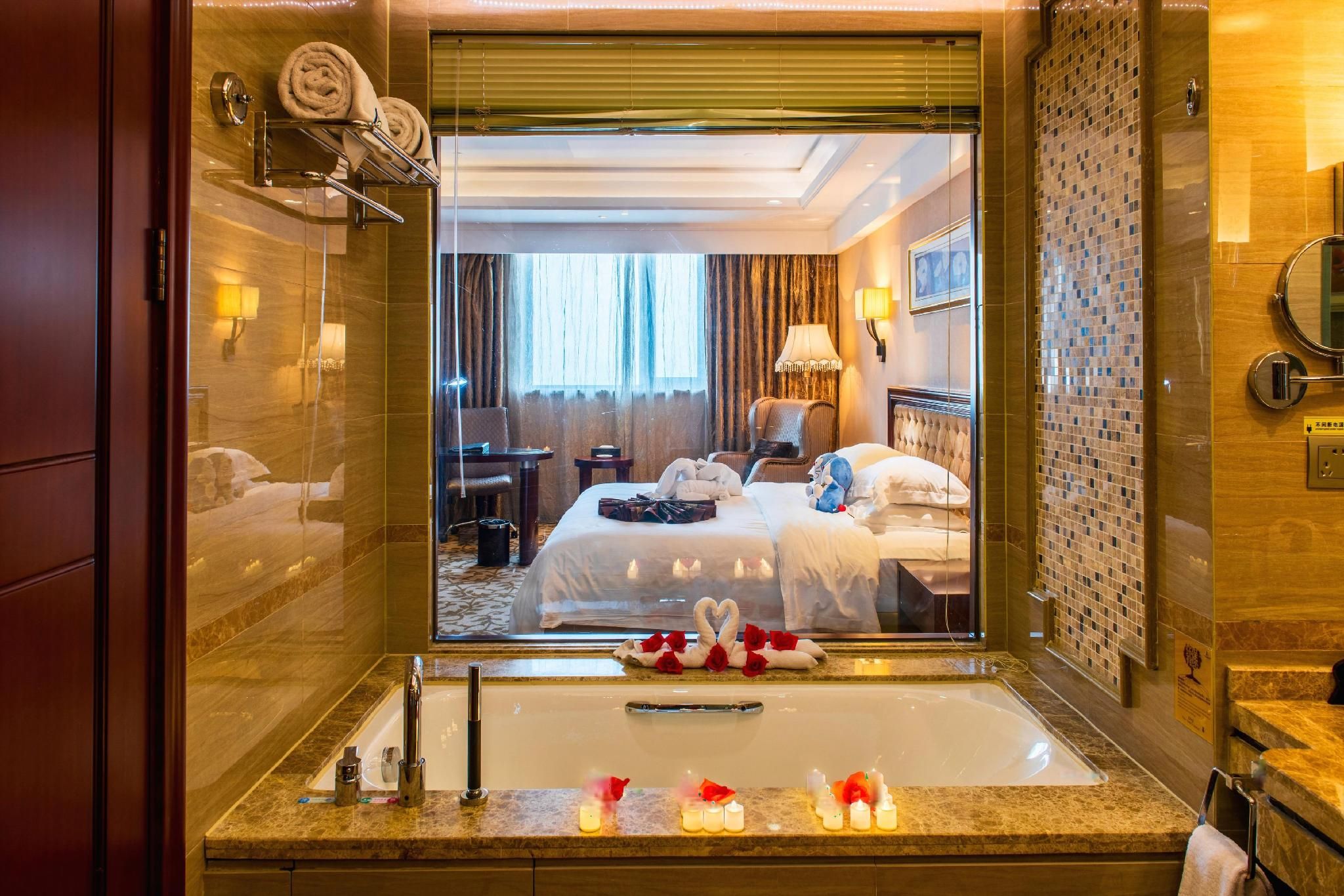 Arcadia International Hotel Nanjing - Nanjing - Schlafzimmer