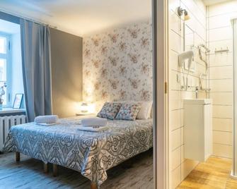 Godart Rooms Guesthouse - Tallinn - Bedroom