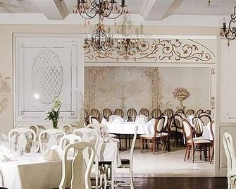 Villa Estera - Hotel & Restauracja - Pruszków - Banquet hall