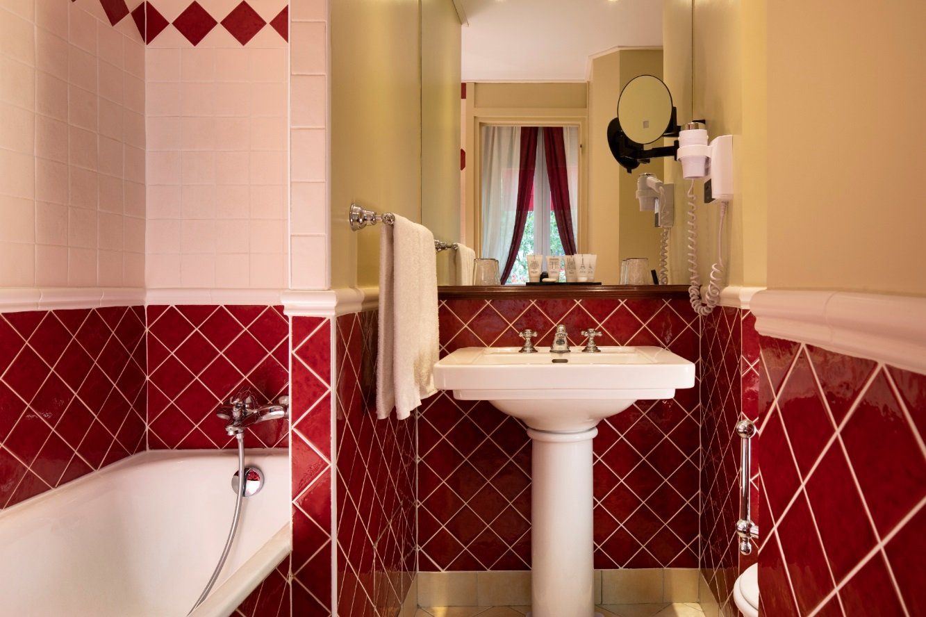 Hotel Britannique - París - Baño