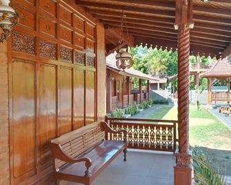 Buana Ecofarm - Hostel - Gerokgak - Patio