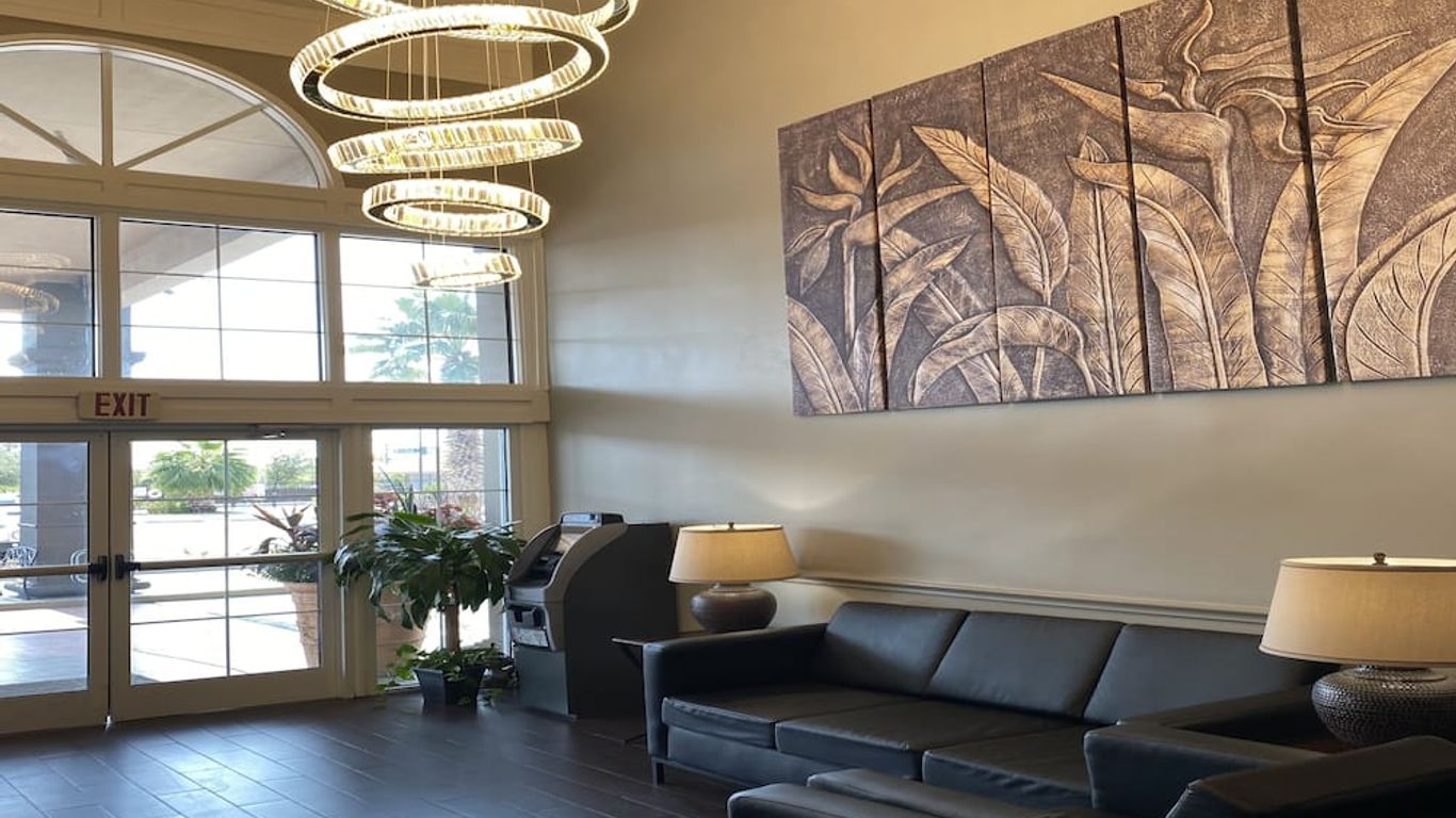 라 퀸타 인 샌안토니오 브룩스 시티 베이스