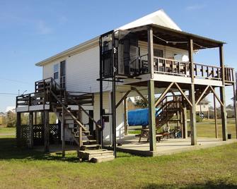 Wonderful Waterfront and Nature Views. Sunsets, Fishing, Relaxing, Nature - Bay Saint Louis - Building