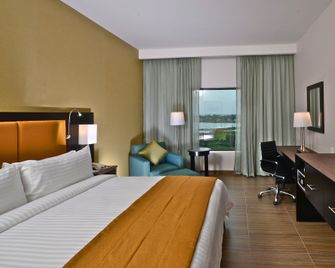 Holiday Inn Tampico Altamira By IHG - Altamira - Habitación
