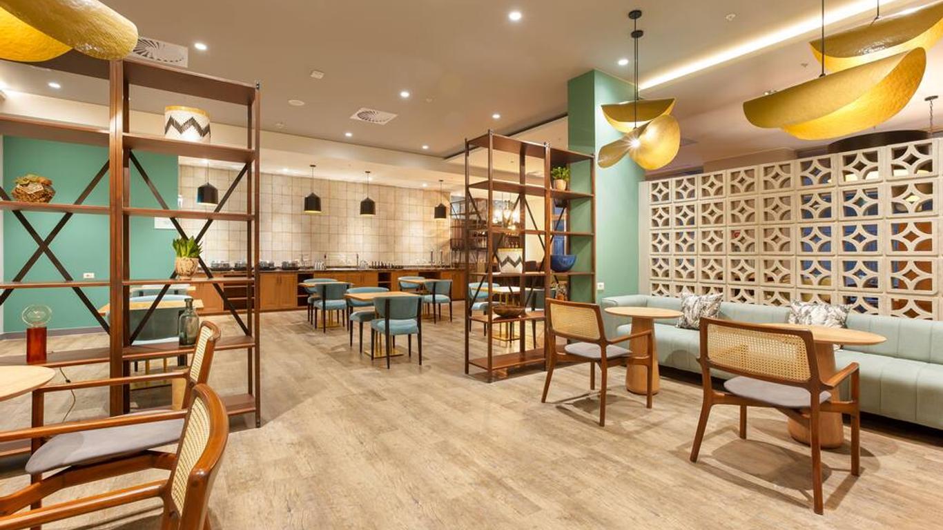 Holiday Inn Piura