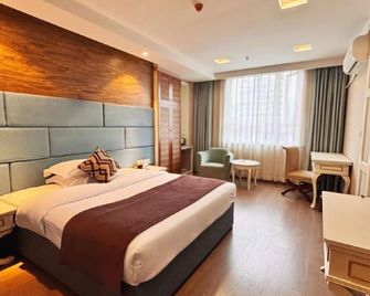 Jinye Jingsheng Hotel (Leshan High-speed Railway Station Jiaxing Road Food Street) - Leshan - Chambre