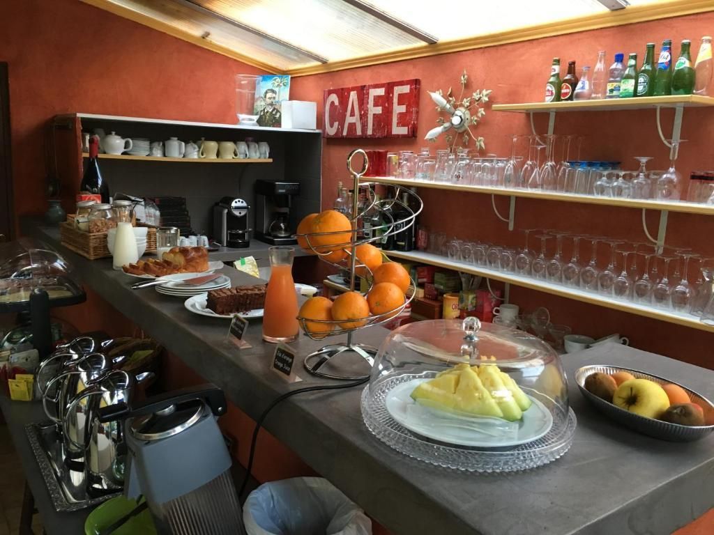 أوتل شاليه ديل إزيري - كان - بوفيه