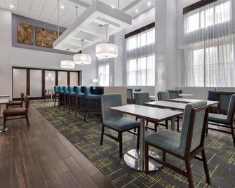 Hampton Inn & Suites Shreveport/South - שרבפורט - מסעדה